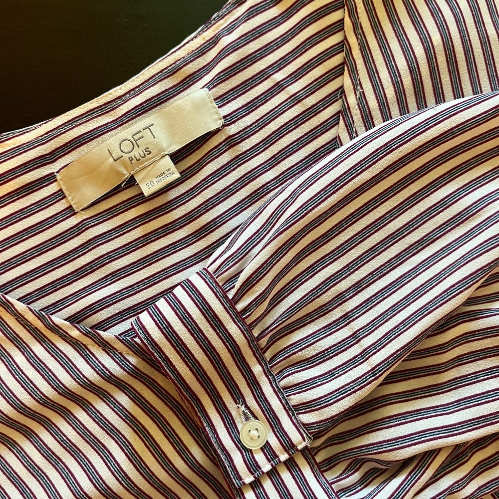 LOFT long sleeve blouse